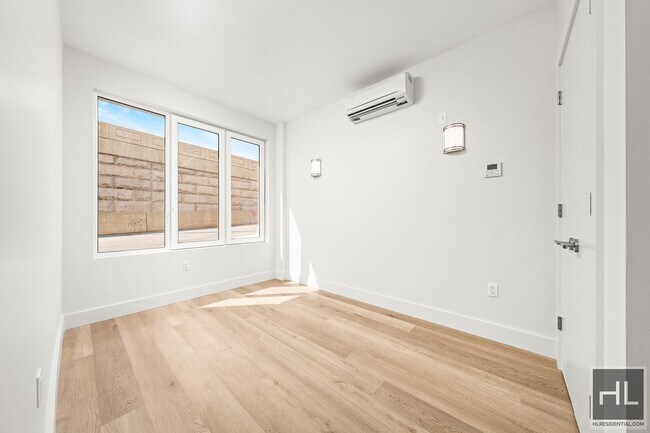 Photo - BRUCKNER BOULEVARD Unidad 102