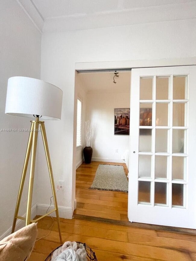 Photo - 1611 Michigan Ave Unit 13