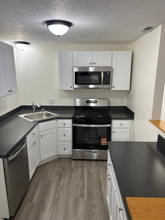 Building Photo - 34 Newhall St Unit 310