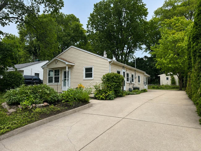 Photo - 4318 Sheffield Rd