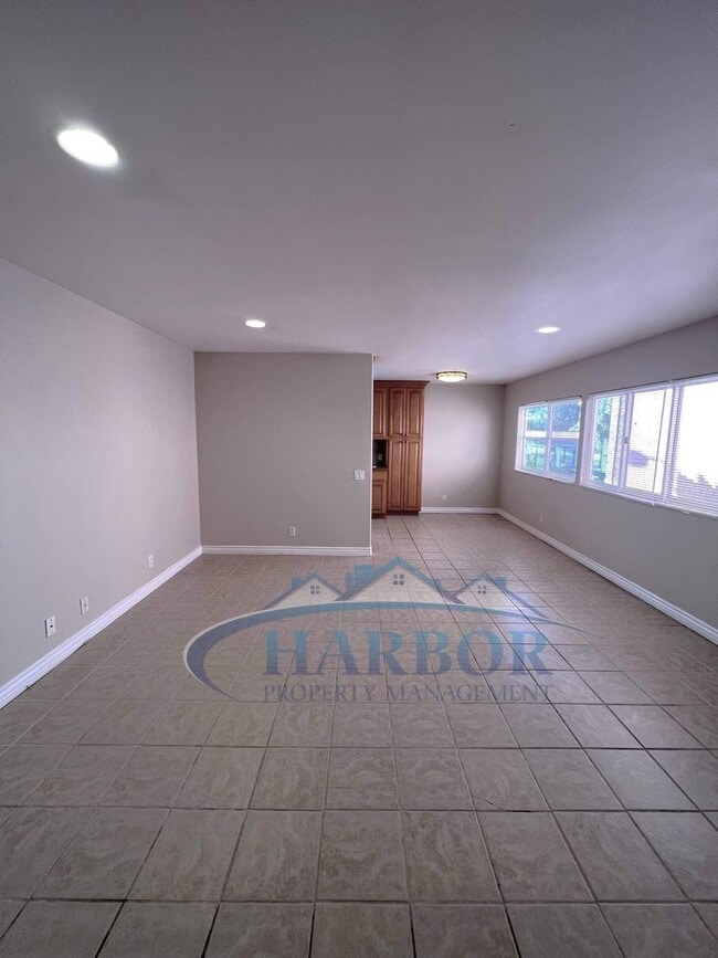 Photo - 1020-1024 S. Gaffey Street Unidad 1020