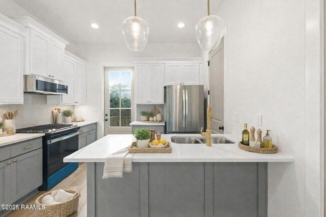 Photo - 202 Steiner Oaks