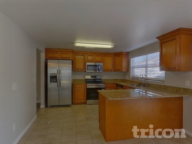 Photo - 6801 Wayside Ct