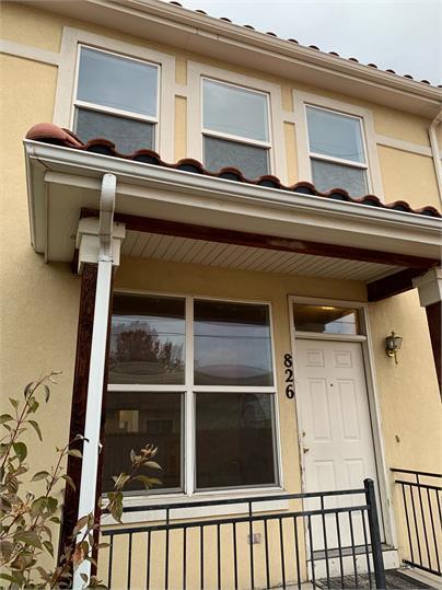 Photo - 826 S Locust St