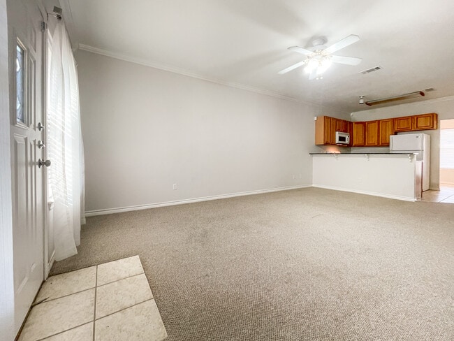 Photo - 1401 Bagby Ave Unit 10