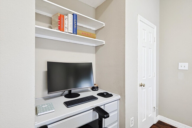 Photo - 3205 Vinson Ct Unit ID1056382P