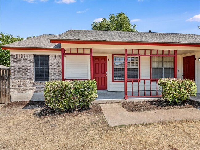 Building Photo - 1916 Gracy Farms Ln