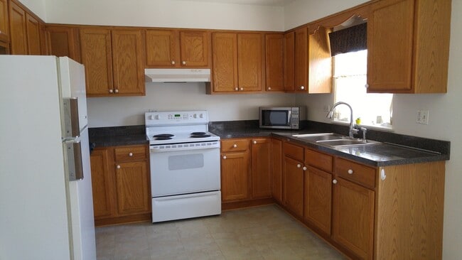 Photo - 10351 Canterbury St Unit 2E