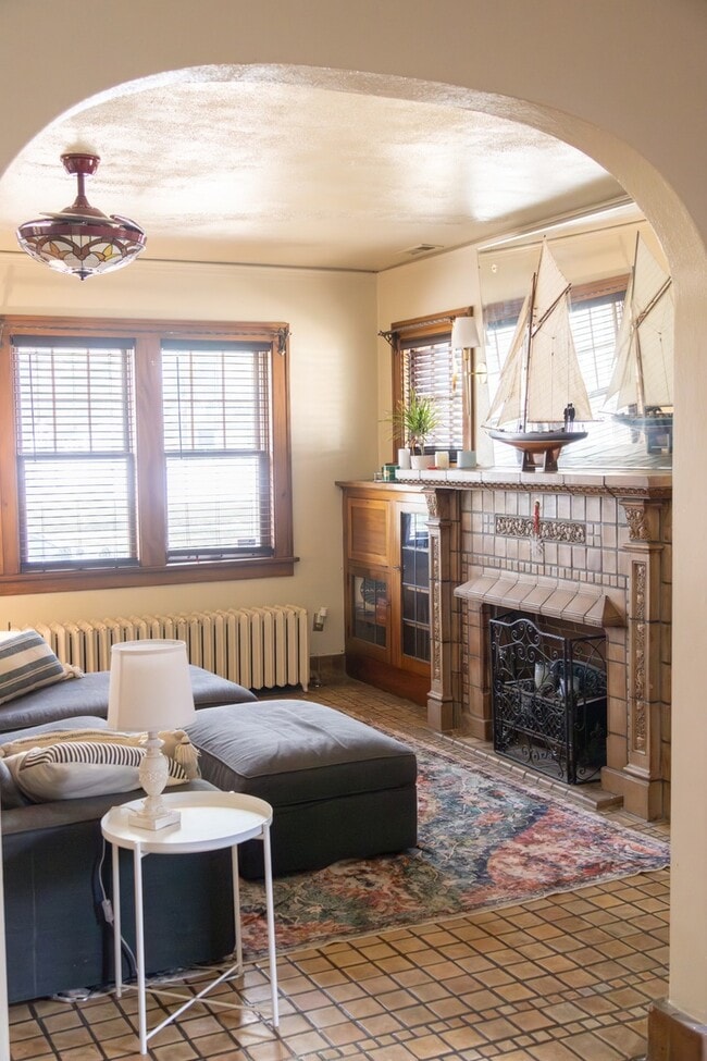 Photo - 1619 Grant Ave