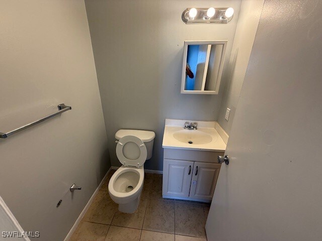 Building Photo - 3937 Broadway Unit 3