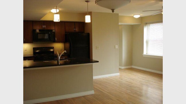 Photo - 3830 Park Ave.