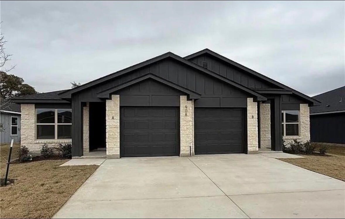 Photo - 908 Wax Myrtle Ct