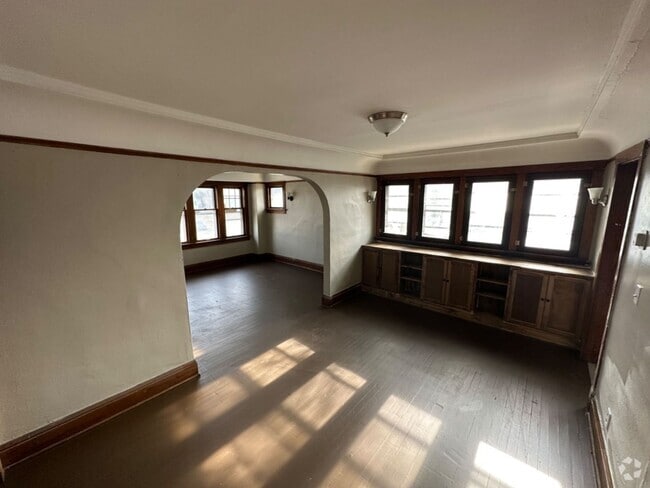 Building Photo - 3301-3303 N 29th St. (4 Units) Rental