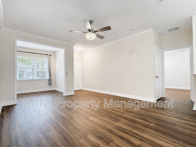 Photo - 430 Southern Pecan Cir Unit #101