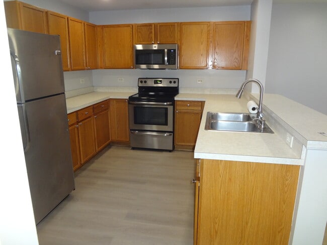 Photo - 2013 Silverstone Dr