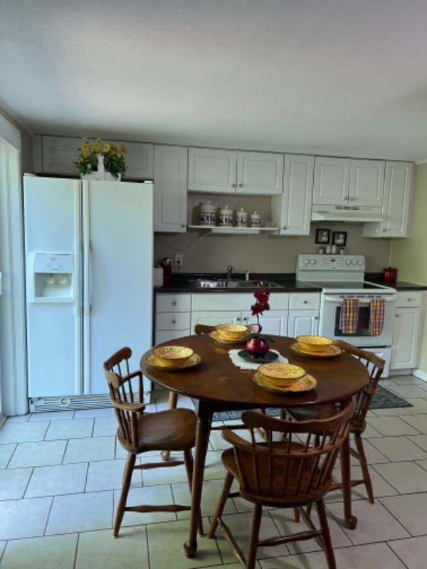 Photo - 4241 Springhill Dr