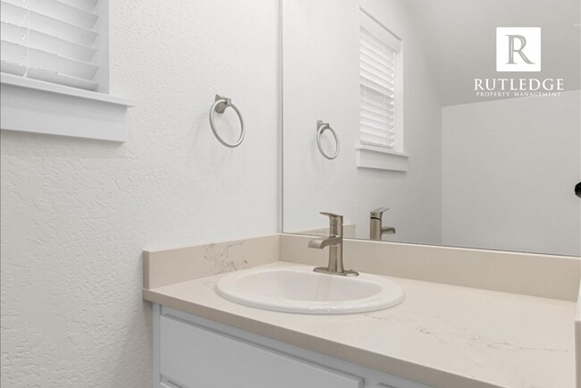 Photo - STUNNING 3 Bed / 2.5 Bath Brand New Townhome!!