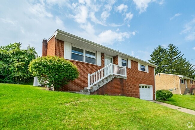 Building Photo - AVAILABLE OCT 1ST!! GORGEOUS 2 BEDROOM IN ... Rental