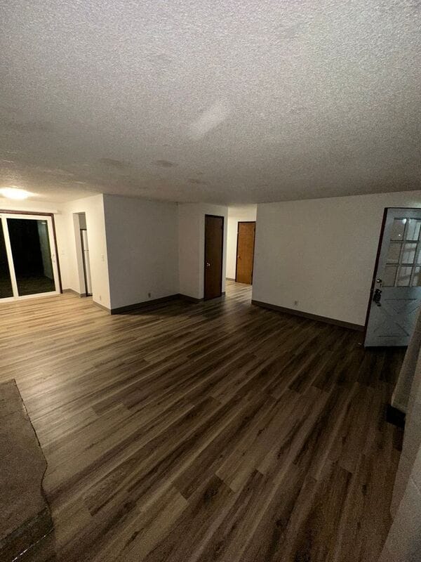 Photo - 1580 Larkspur Ave