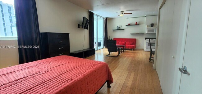 Photo - 690 SW 1st Ct Unit 1121