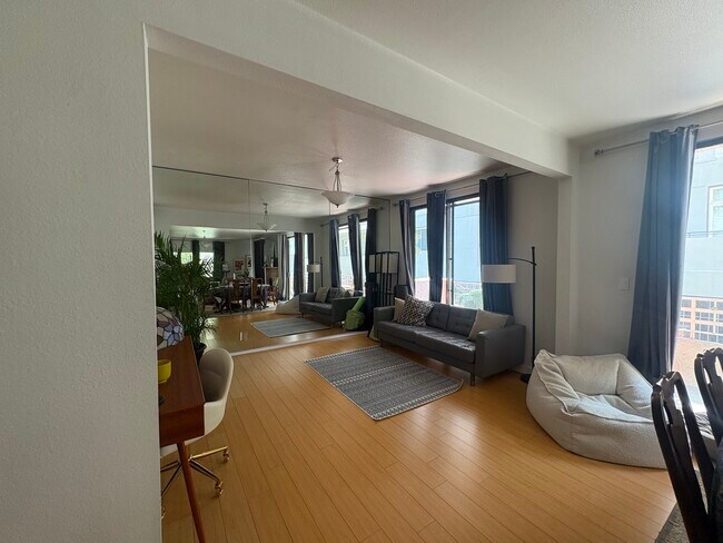 Photo - 1209 Amherst Ave Condo Unit 102