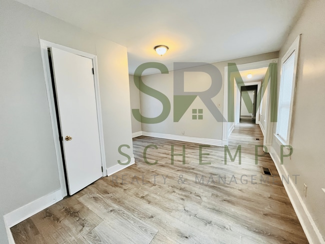 Photo - Remodeled 2 bedroom home w/bonus room- Section 8 accepted