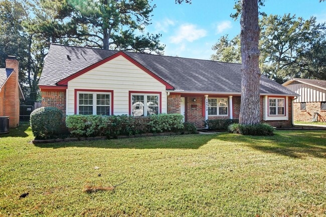 Photo - 10513 Moorberry Ln