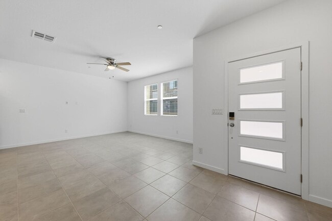 Photo - Brand New 3 Bedroom Stylish Henderson Townhome in Black Mountain Ranch