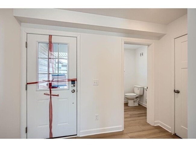 Photo - 1082 Jubert Dr