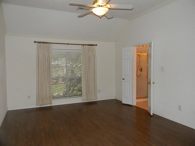 Photo - 2511 Branch View Ln