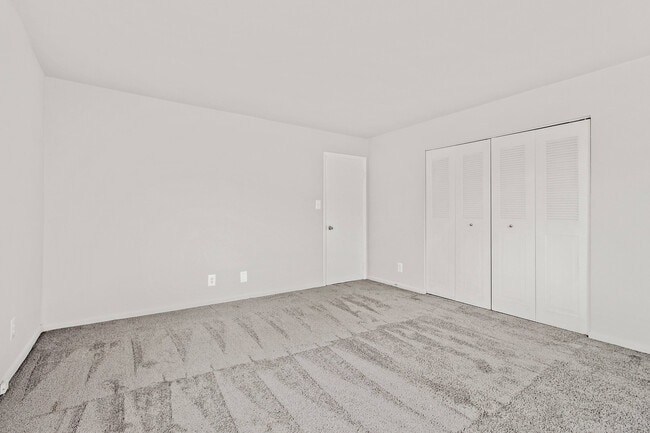 Dunhill North Apartments