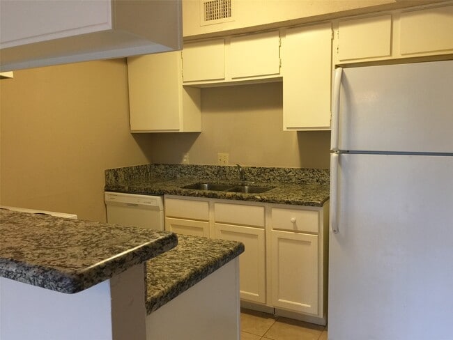 Photo - 9217 Vogue Ln Unit C