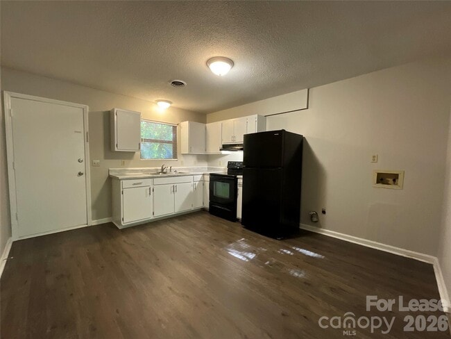 Photo - 201 Arthur Dr