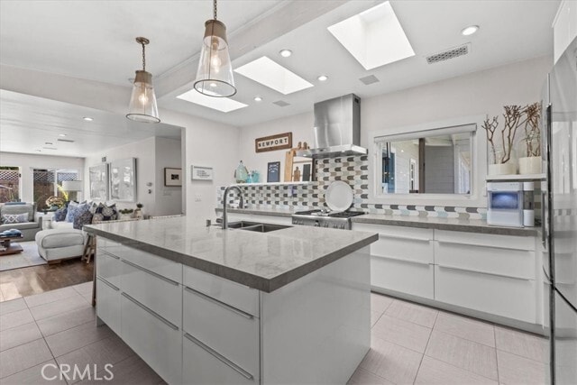 1818 Beryl Ln