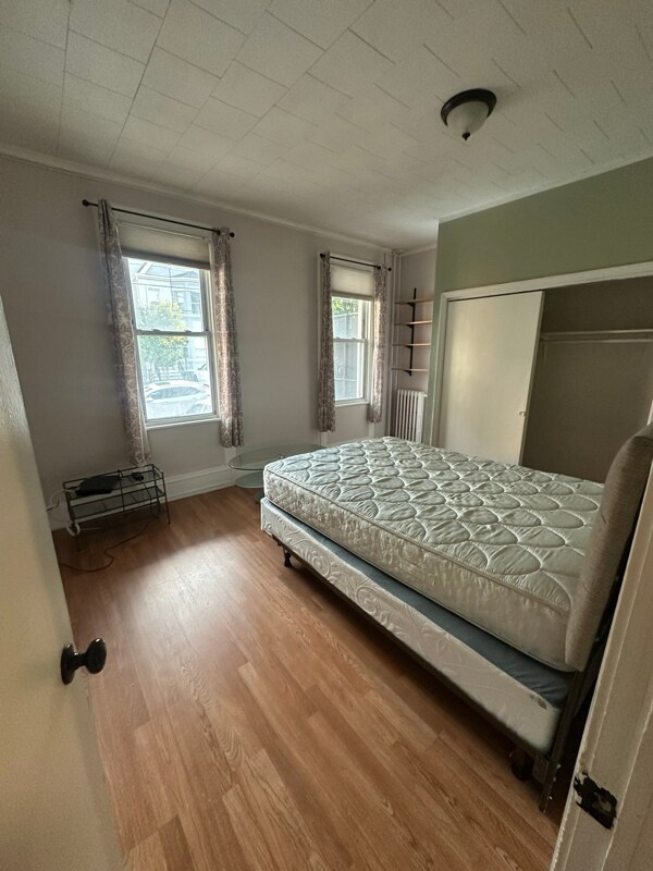 216 46th St Unit 1