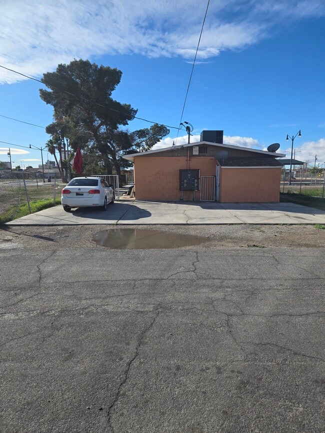 Photo - 708 Jackson Ave