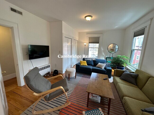 Photo - 21 Irving St Unit 2