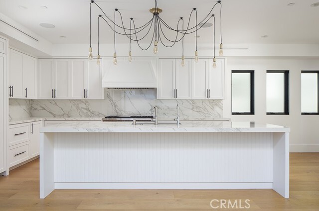 Photo - 616 Acacia Ave