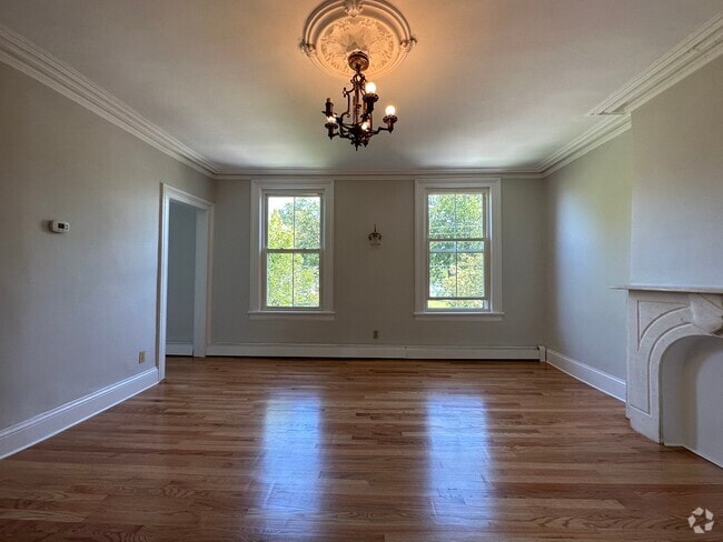 Building Photo - 87 Liberty St Unit 3 Rental