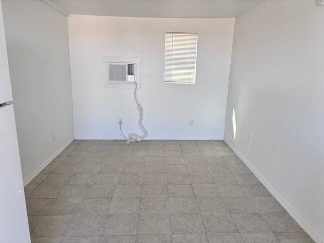 Sala de estar - 6356 Morongo Rd Unidad 2