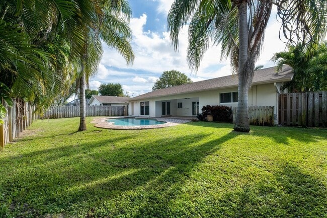 Photo - 4695 Brandywine Dr