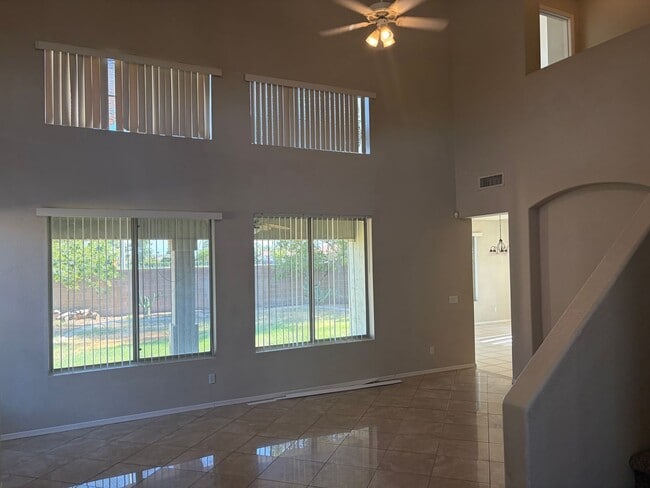 Photo - 1463 W Bluejay Dr