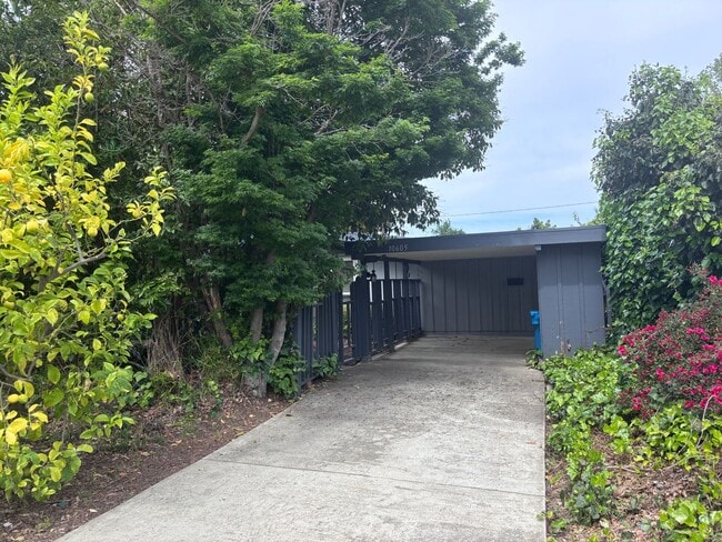 Photo - CUPERTINO-charming Eichler house for rent in the heart of Cupertino