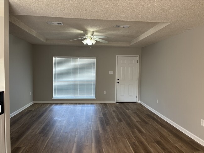 Photo - 8712 Aspen Ct