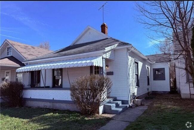 Building Photo - 146 S Irwin St Rental