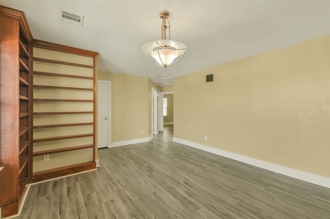 Photo - 19403 Wann Park Dr