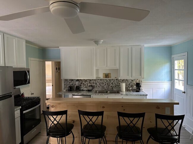 384 Parker Farm Rd