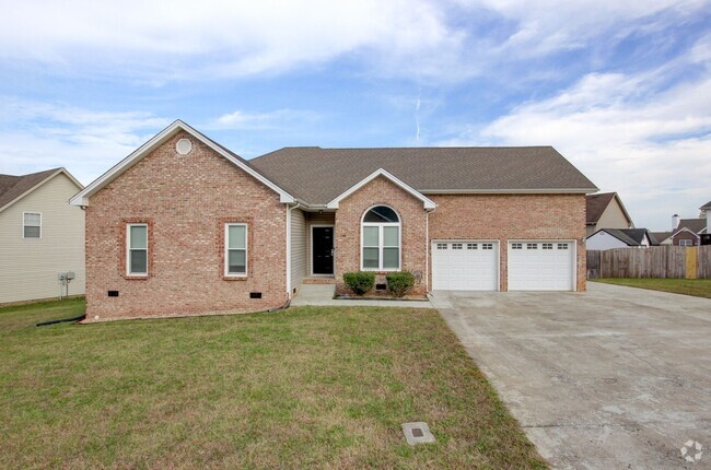 Building Photo - Three Bedroom Home with Bonus Room