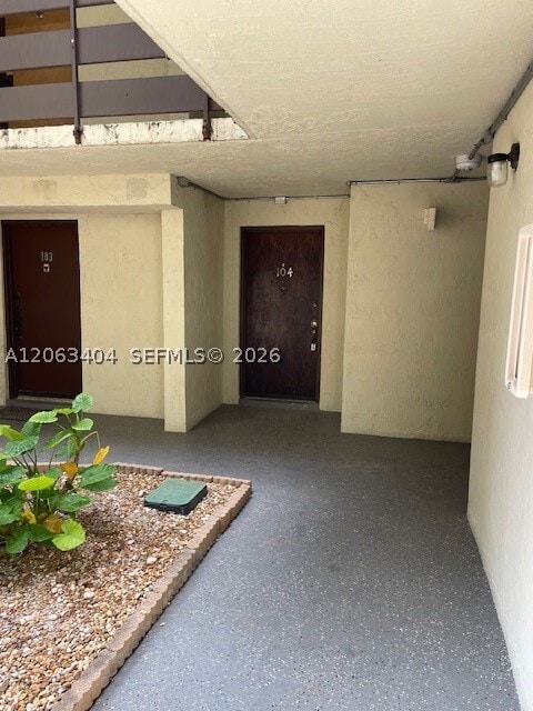 Building Photo - 8933 SW 123rd Ct Unit 104