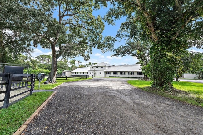 Photo - 14339 Collecting Canal Rd